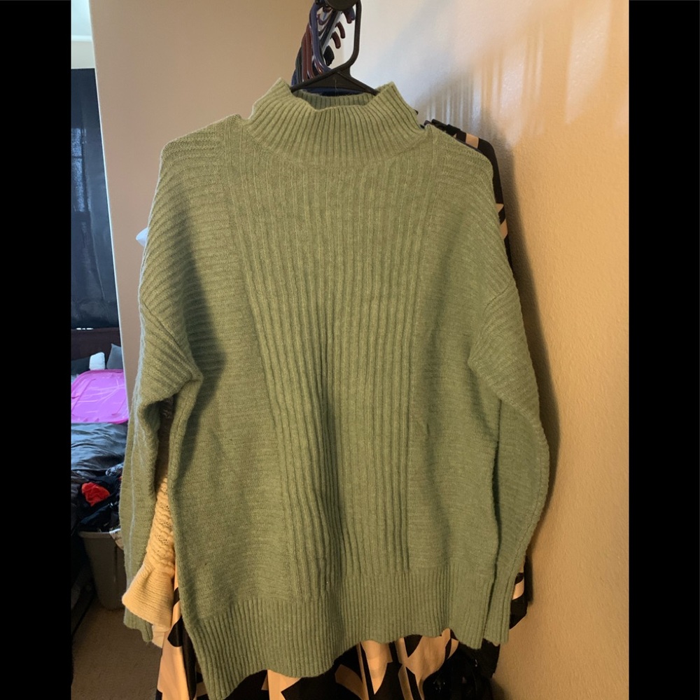 Christopher Banks sweater